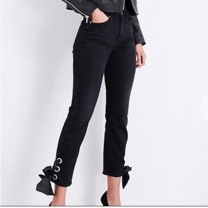 Good American Good Legs Black Jeans with Bow Accents